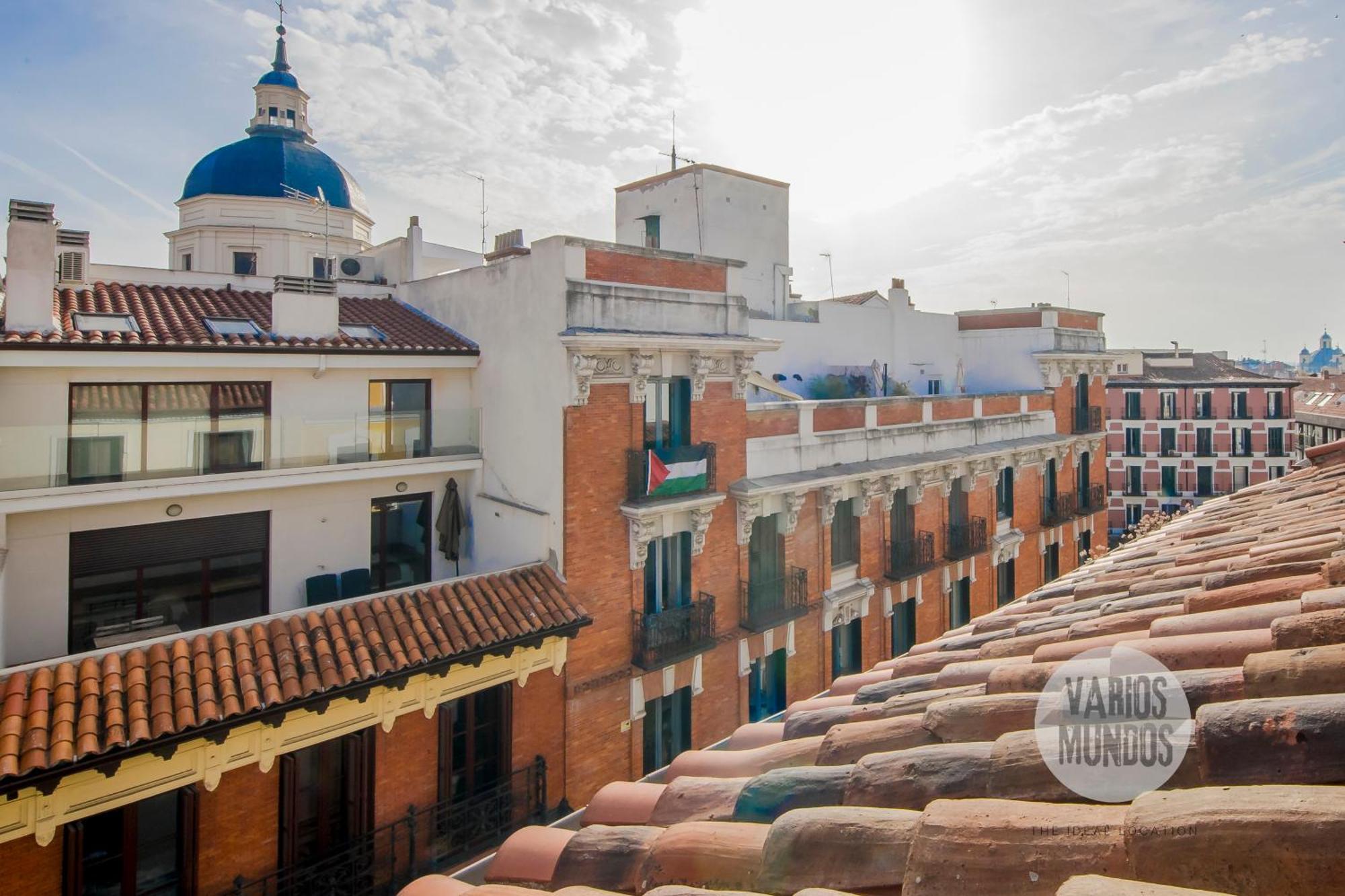 Retiro Para 3 En Sol, Conoce Concepcion Jeronima Madrid Exteriér fotografie