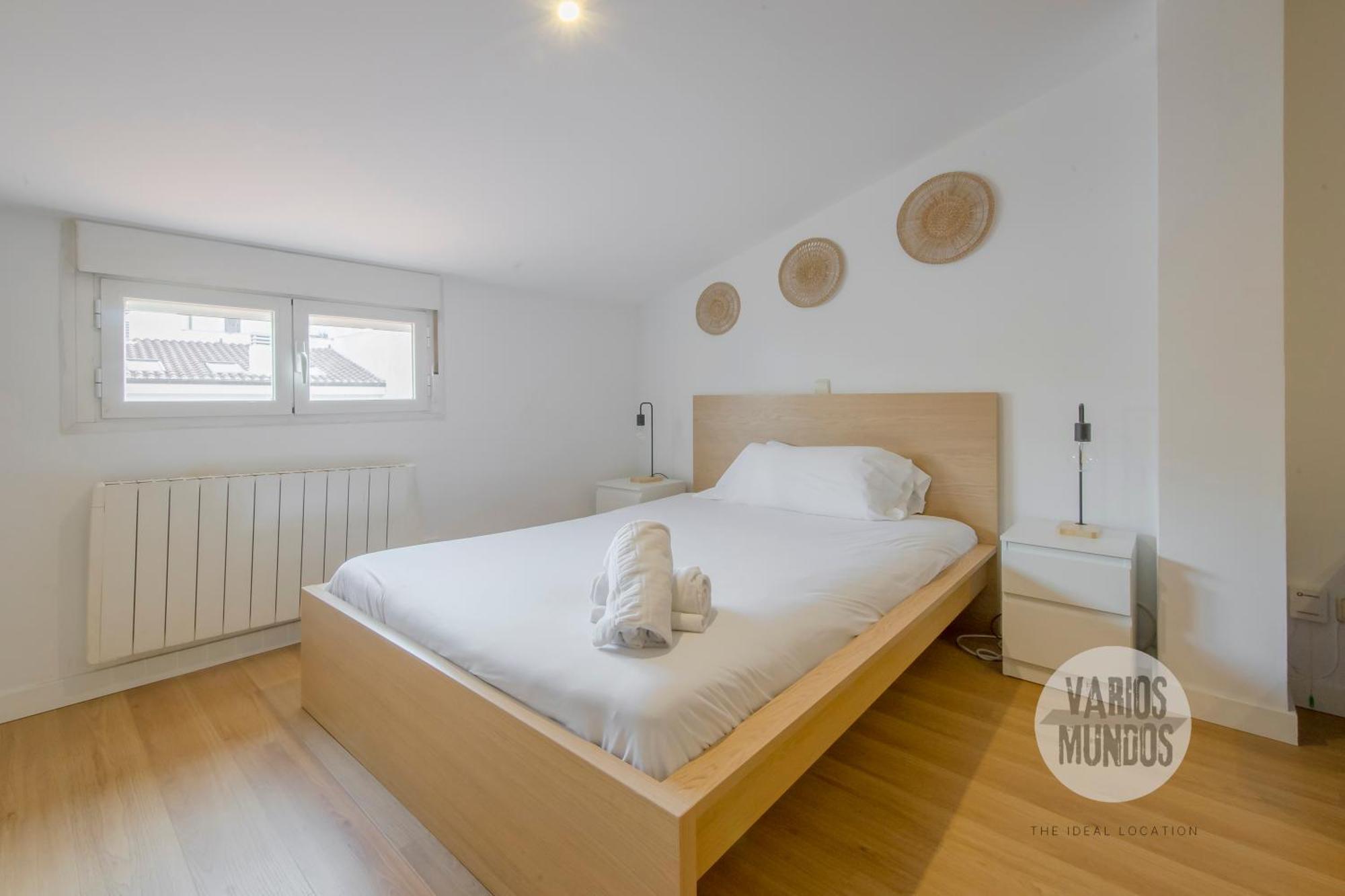 Retiro Para 3 En Sol, Conoce Concepcion Jeronima Madrid Exteriér fotografie